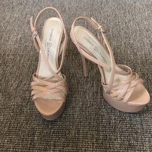 Chinese Laundry Tippy Tops